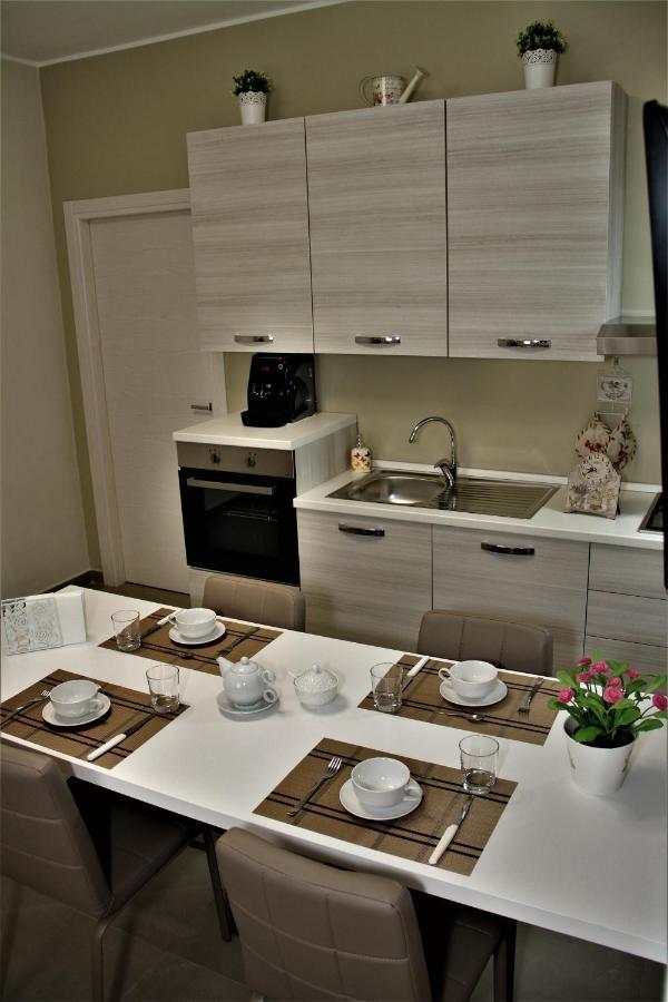 Casa Vacanze Civico 32 مونتيسكاليوزو المظهر الخارجي الصورة