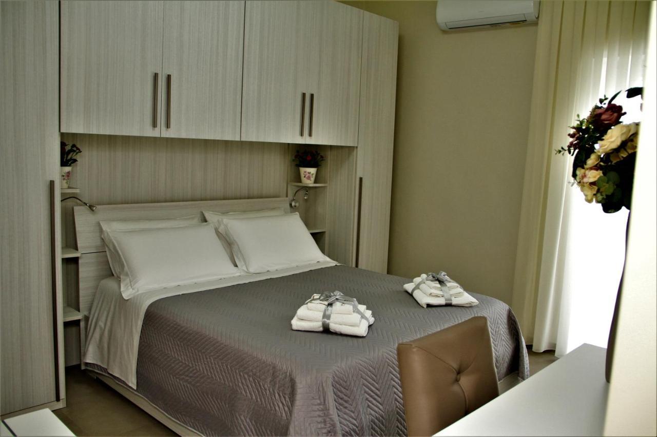 Casa Vacanze Civico 32 مونتيسكاليوزو المظهر الخارجي الصورة